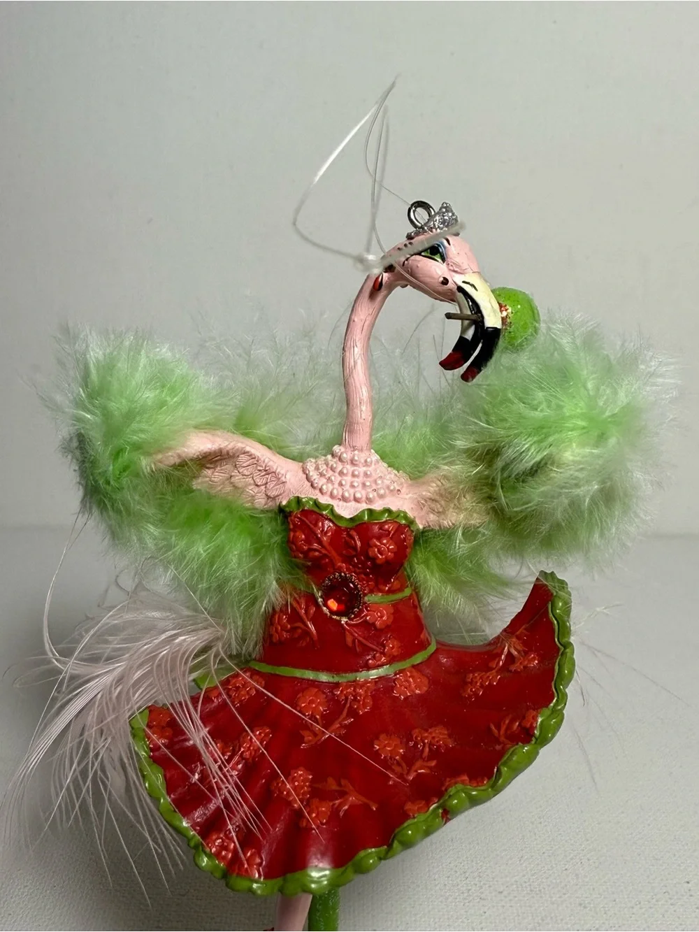 Flirty Feathers 